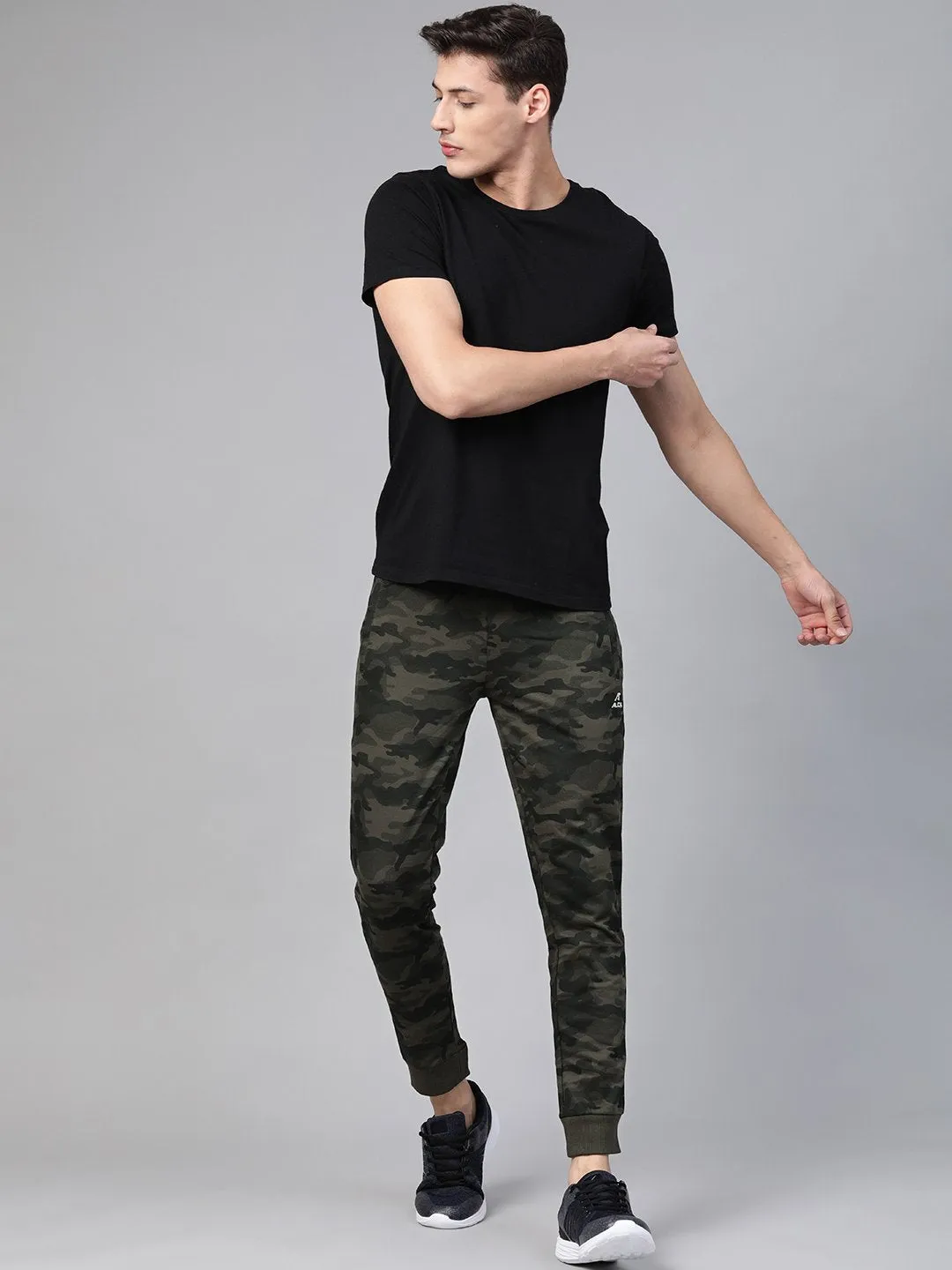 Alcis Men Olive Green Straight Fit Camouflage Printed Joggers