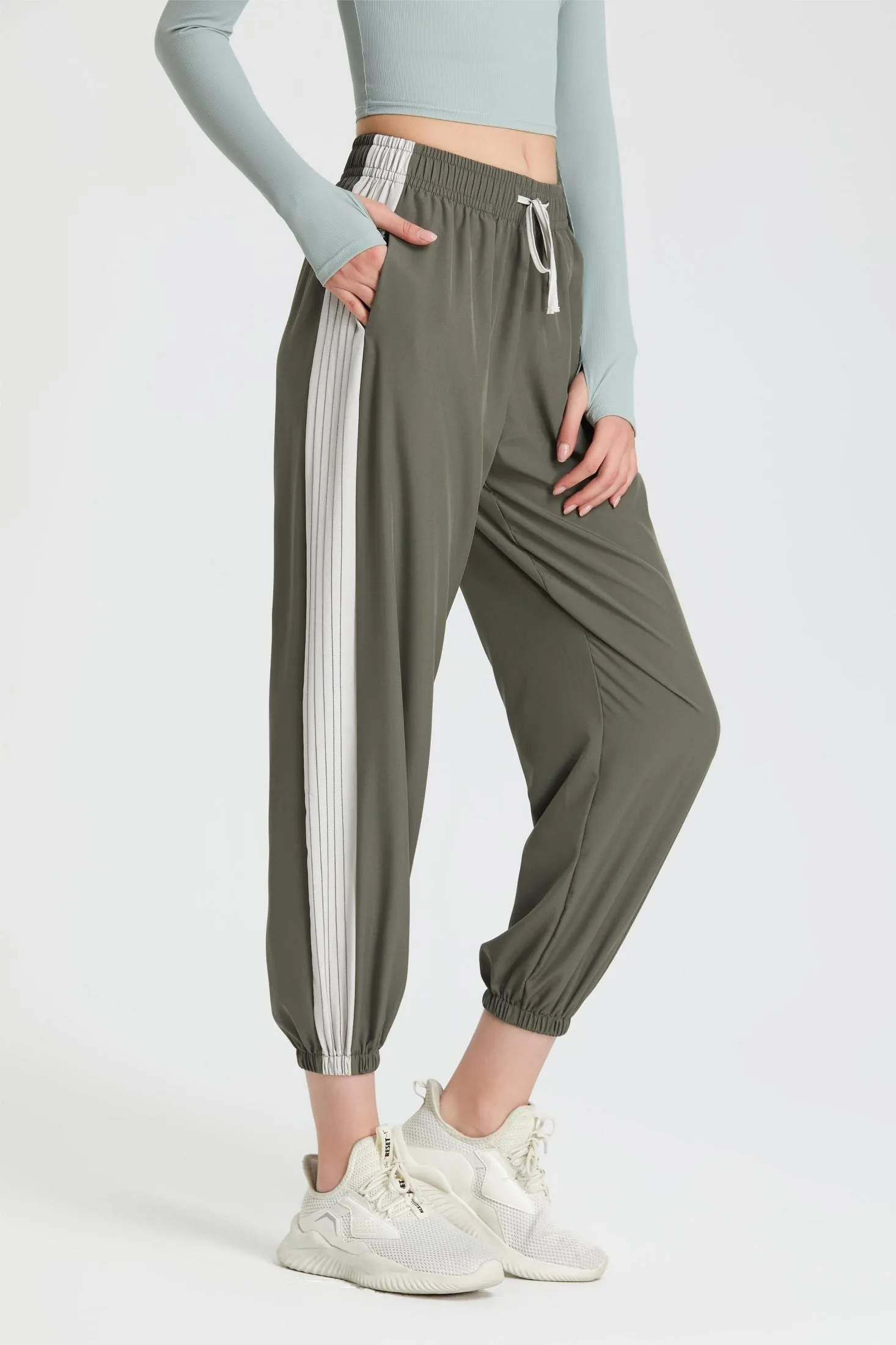 Color-Blocking Jogger Tapered Pants