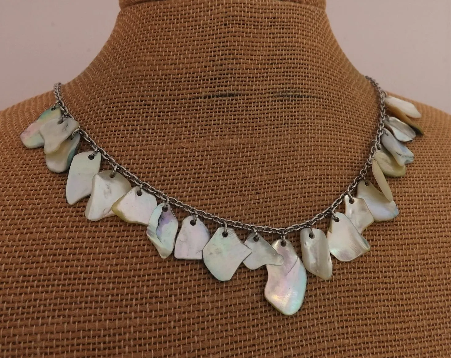 Cream & Green Mother of Pearl Shell on Chain, Collar Necklace