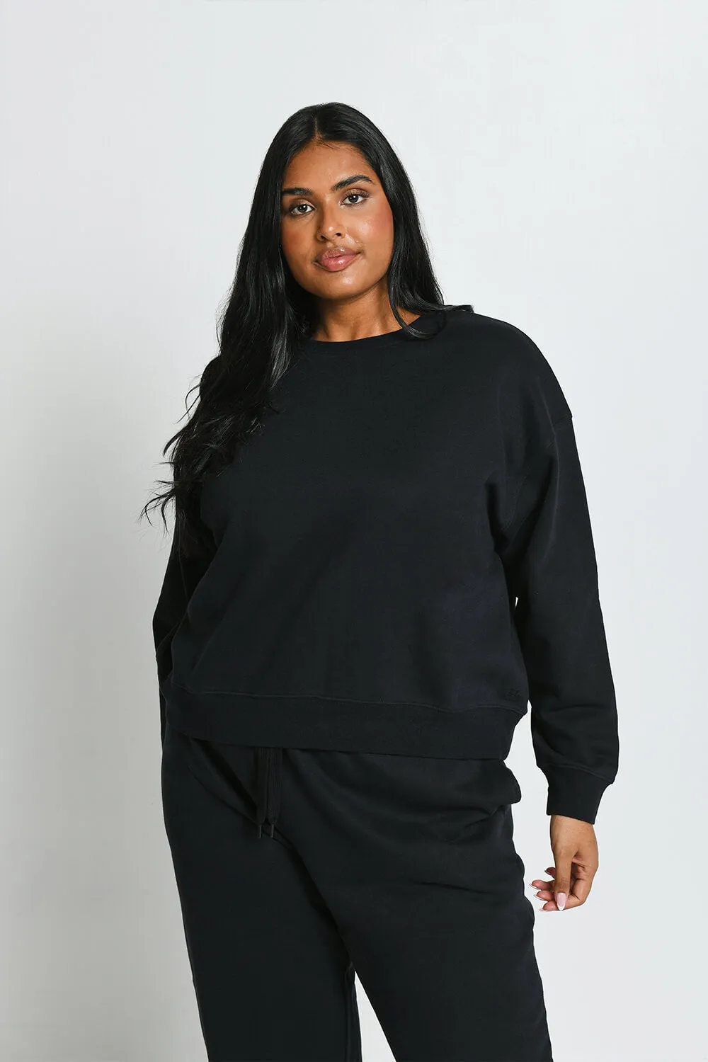 Curve Everyday Comfy Sweatshirt - Black