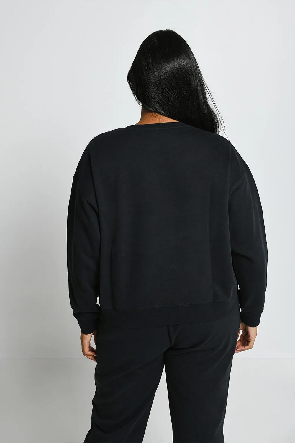 Curve Everyday Comfy Sweatshirt - Black