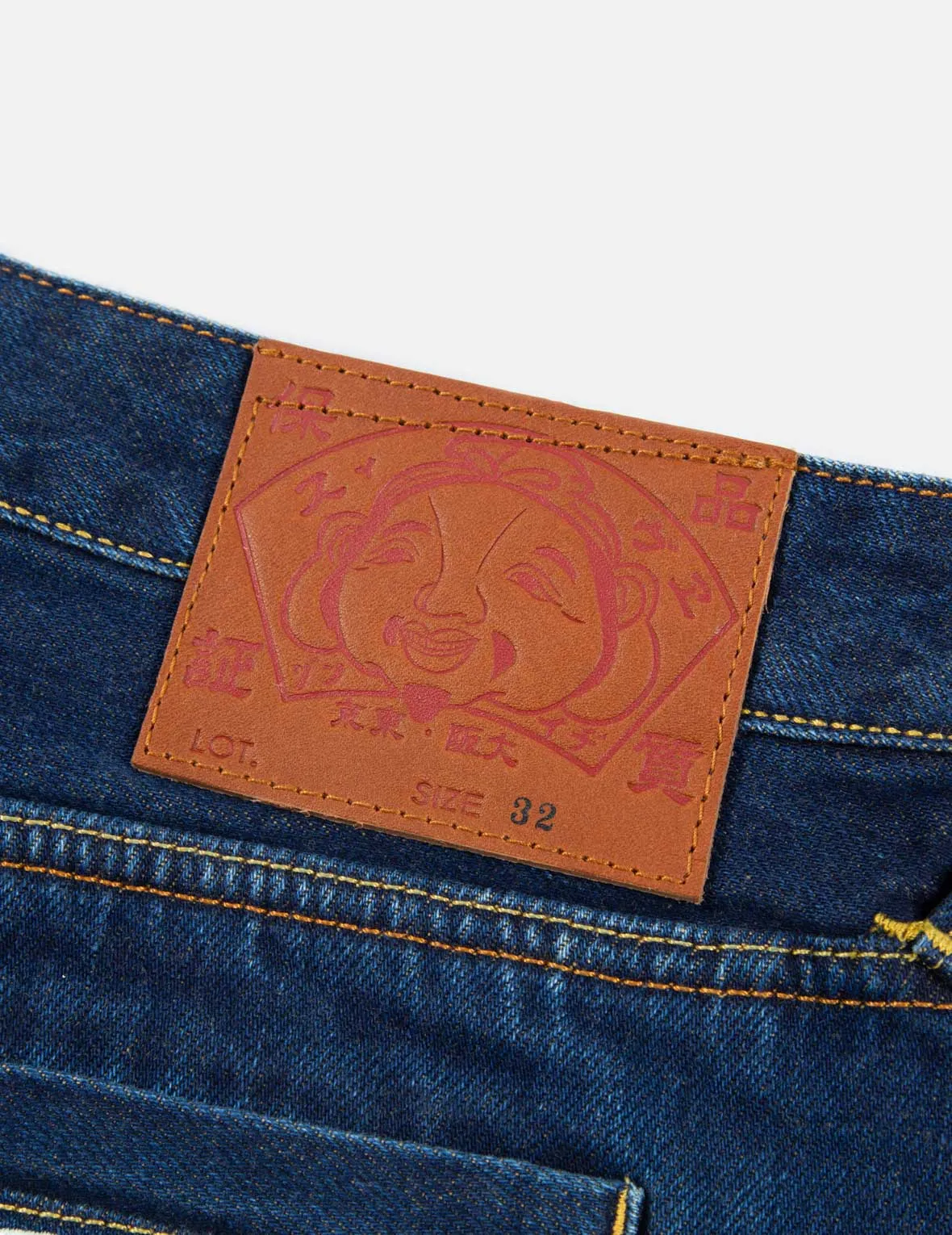 Daruma and Seagull Appliqué Jogger Pants