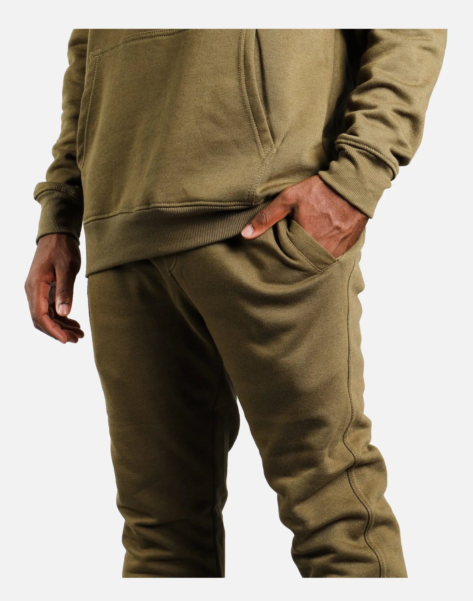 DH Essentials BASIC CUFF FLEECE SWEATPANTS