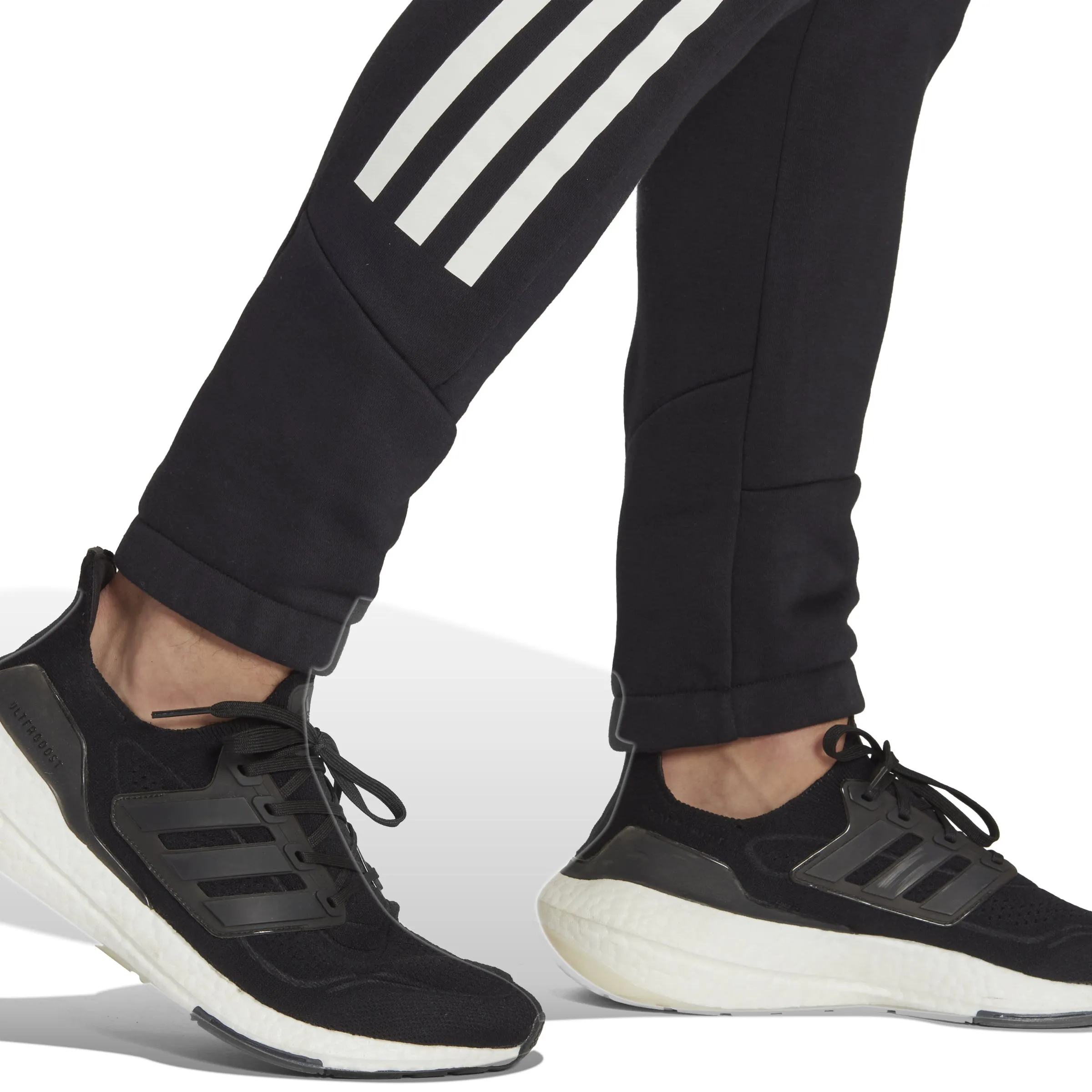 Future Icons 3-Stripes Fleece Joggers (HK2154)