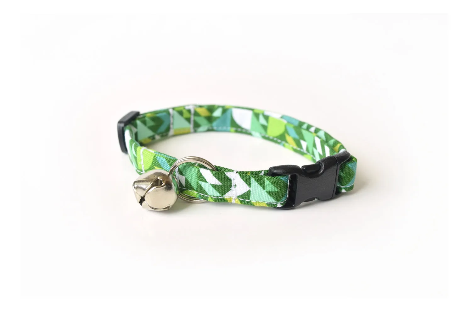 Green Geometric Shapes Cat Collar