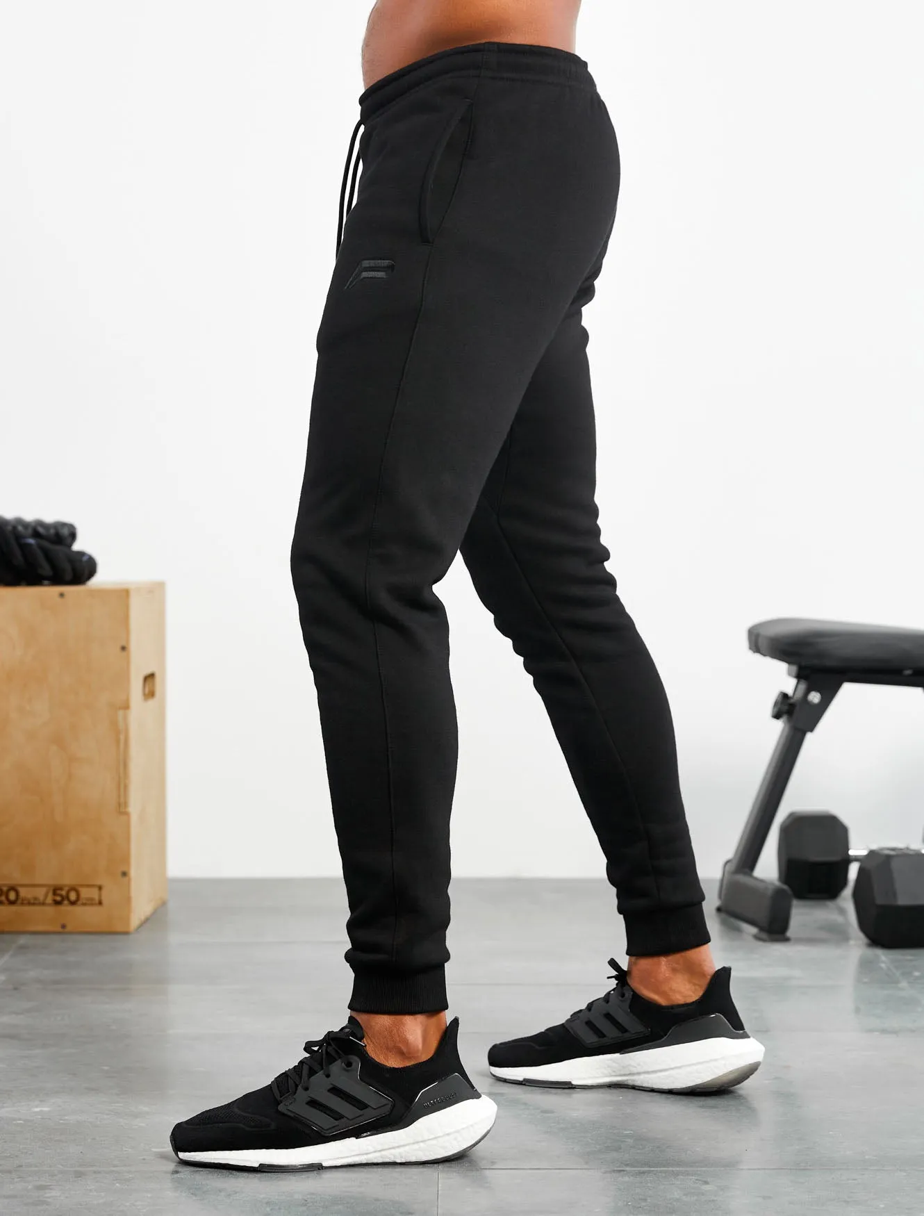 Icon Tapered Joggers - Black