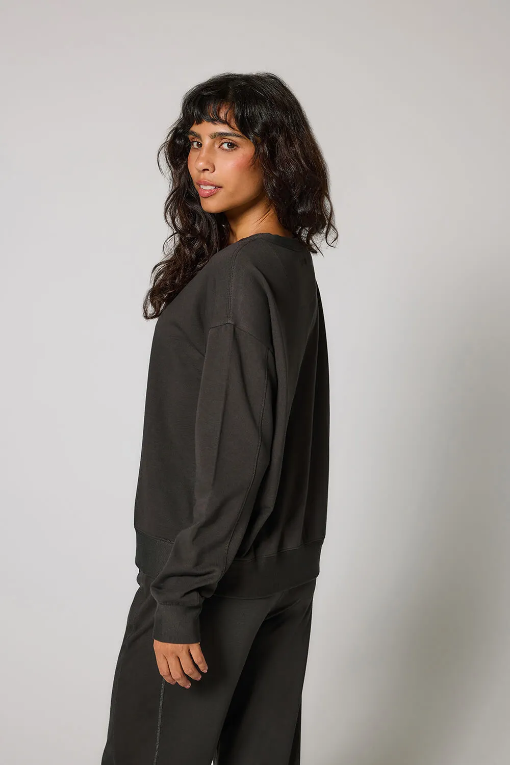 Luxe Lounge Sweatshirt - Black Coffee