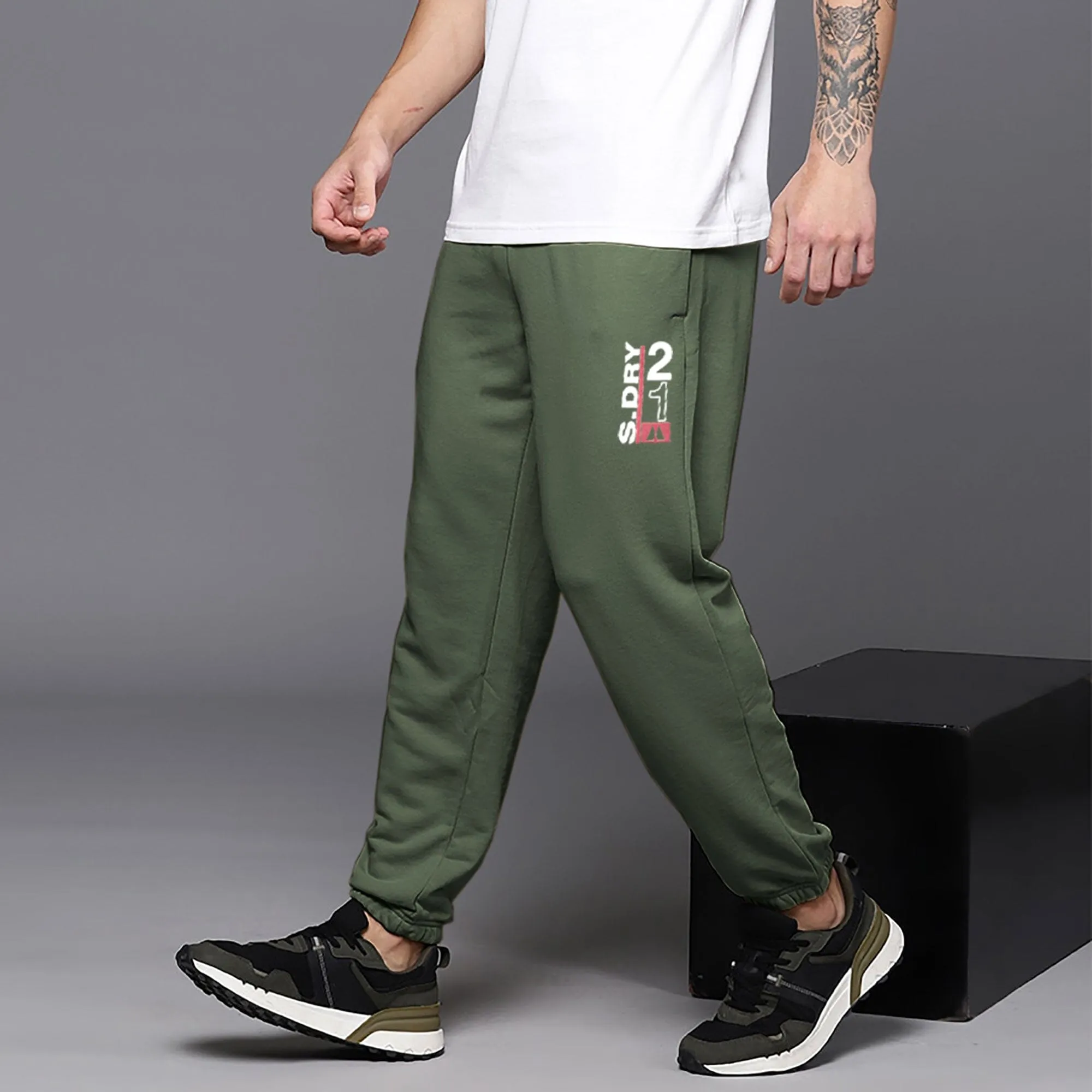 MAX 21 Men's S Dry Printed Fleece Joggers Pants