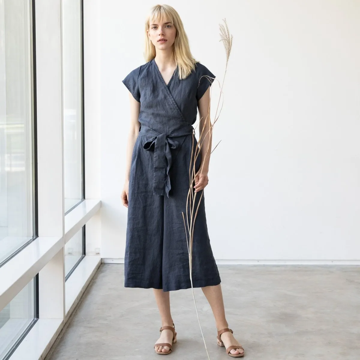 R: Midi TORINO wrap linen jumpsuit (Size: S; Color: Admiral blue)