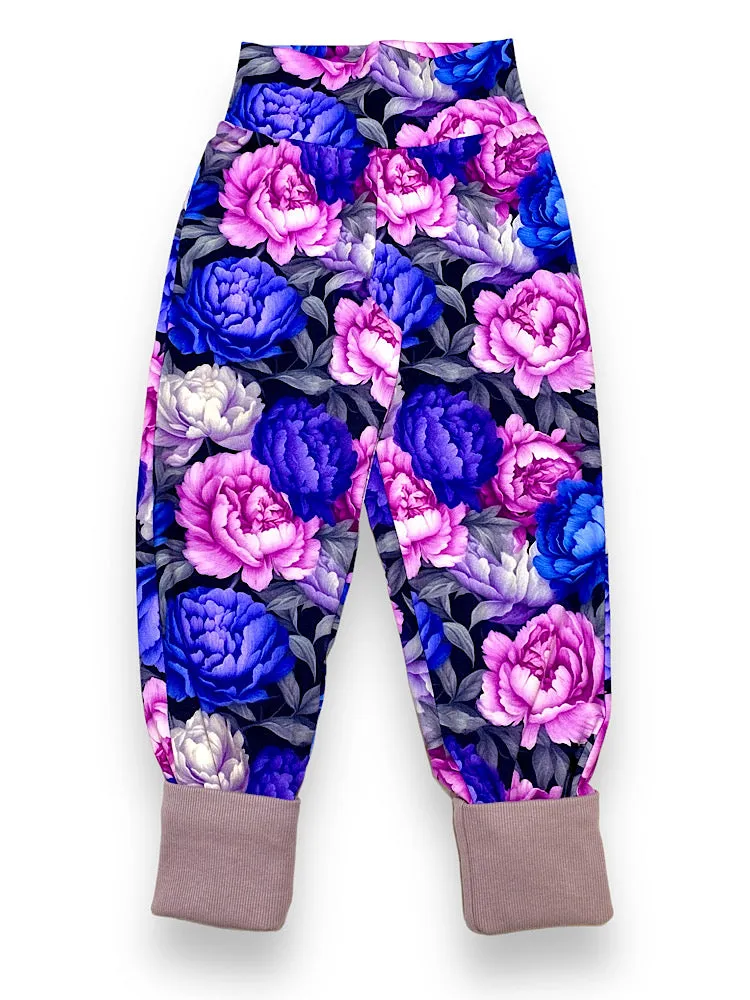 Size Medium (3-6y) GWM Joggers - Purple Floral