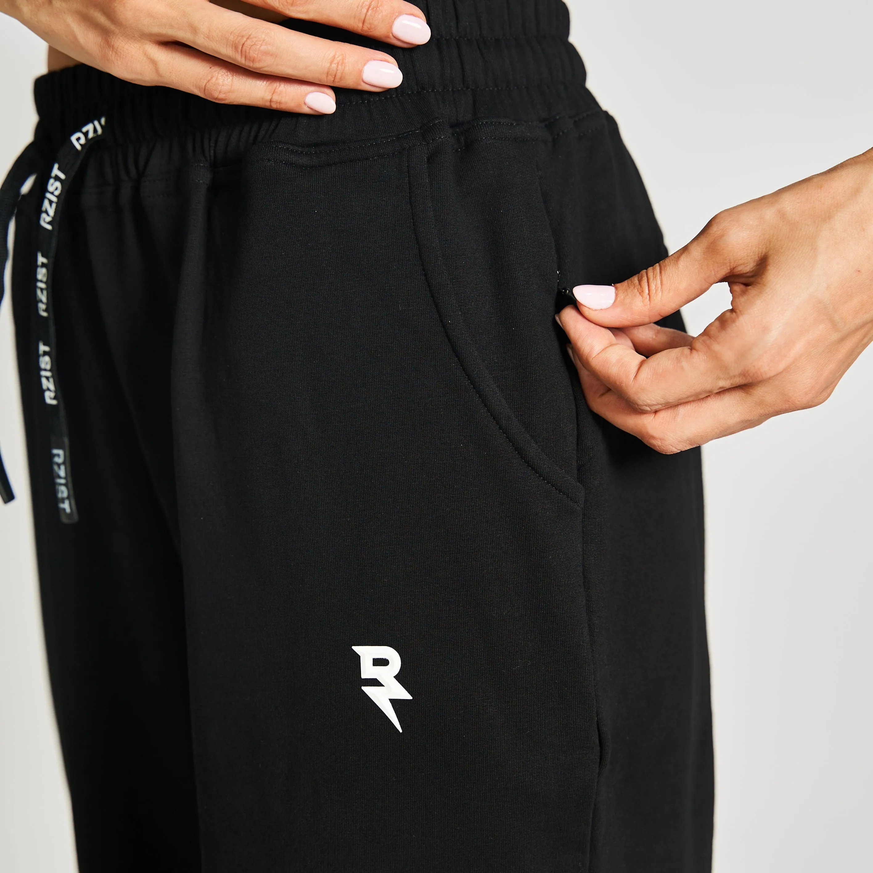 Sportswear Joggers - Jet Black