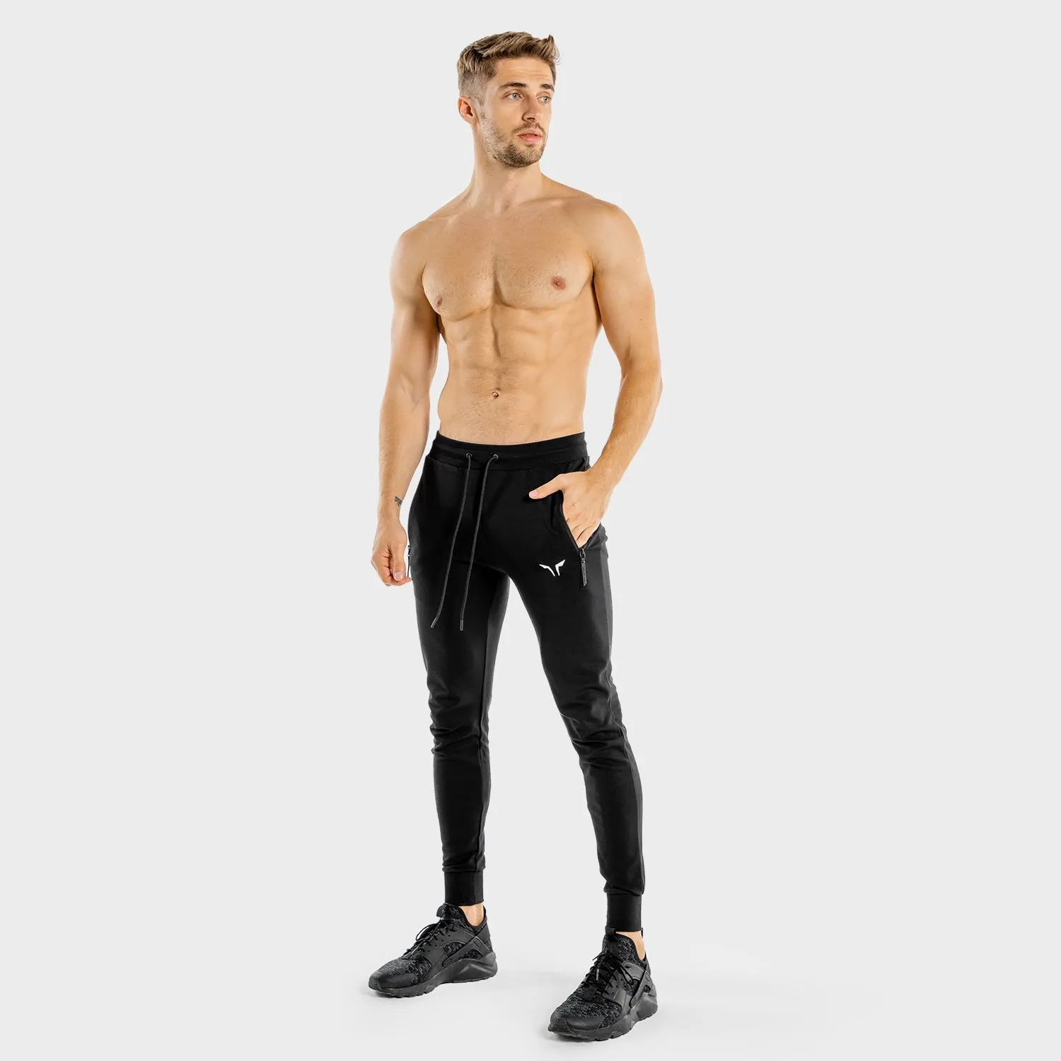 Statement Classic Joggers- Black