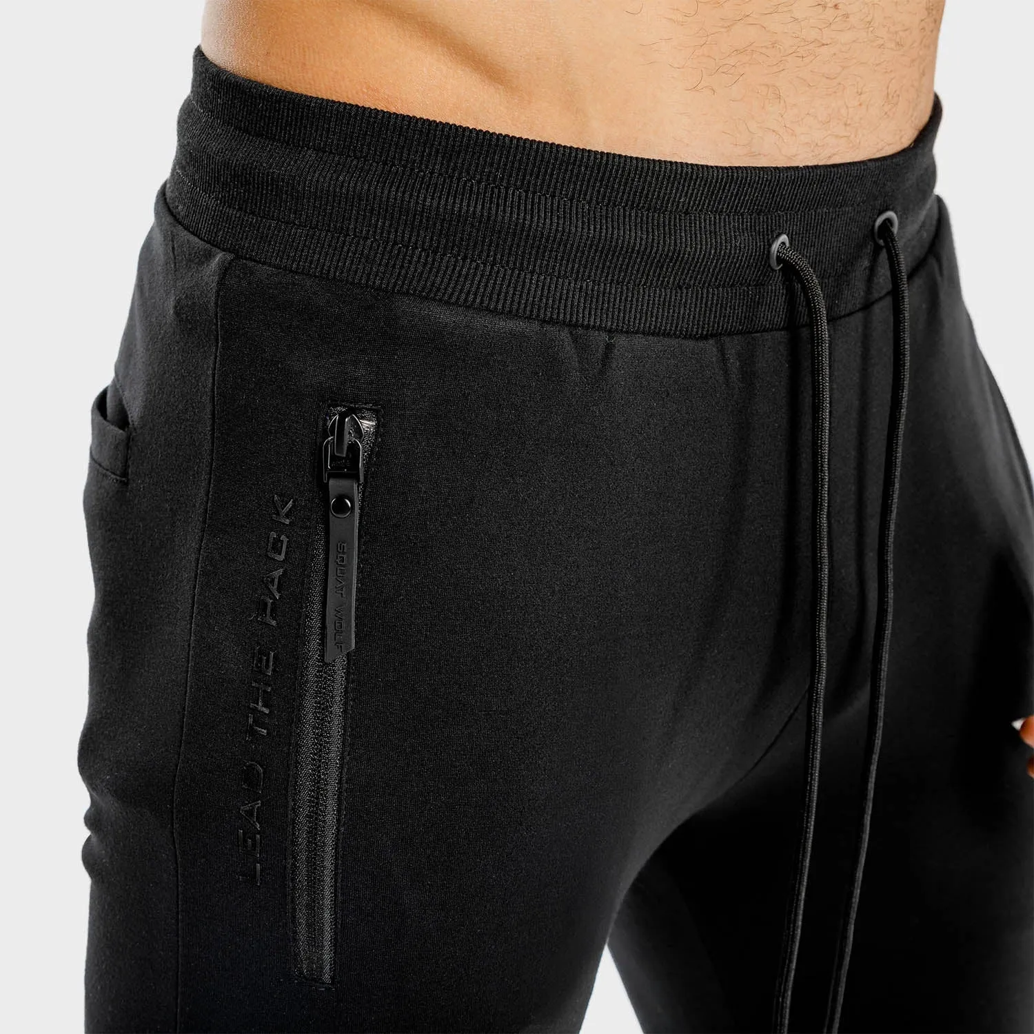 Statement Classic Joggers- Black