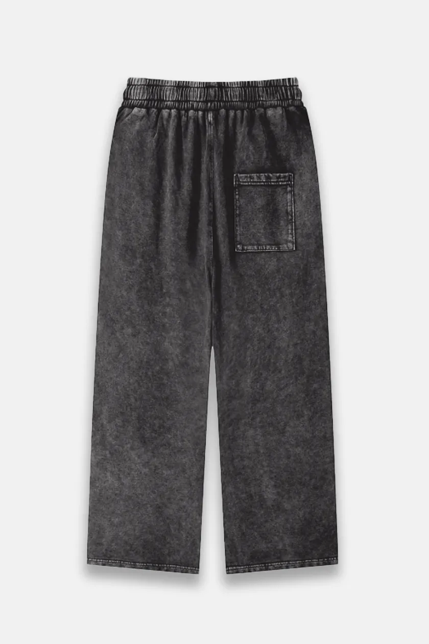 UC016 Legacy Oversized Joggers - Black Wash