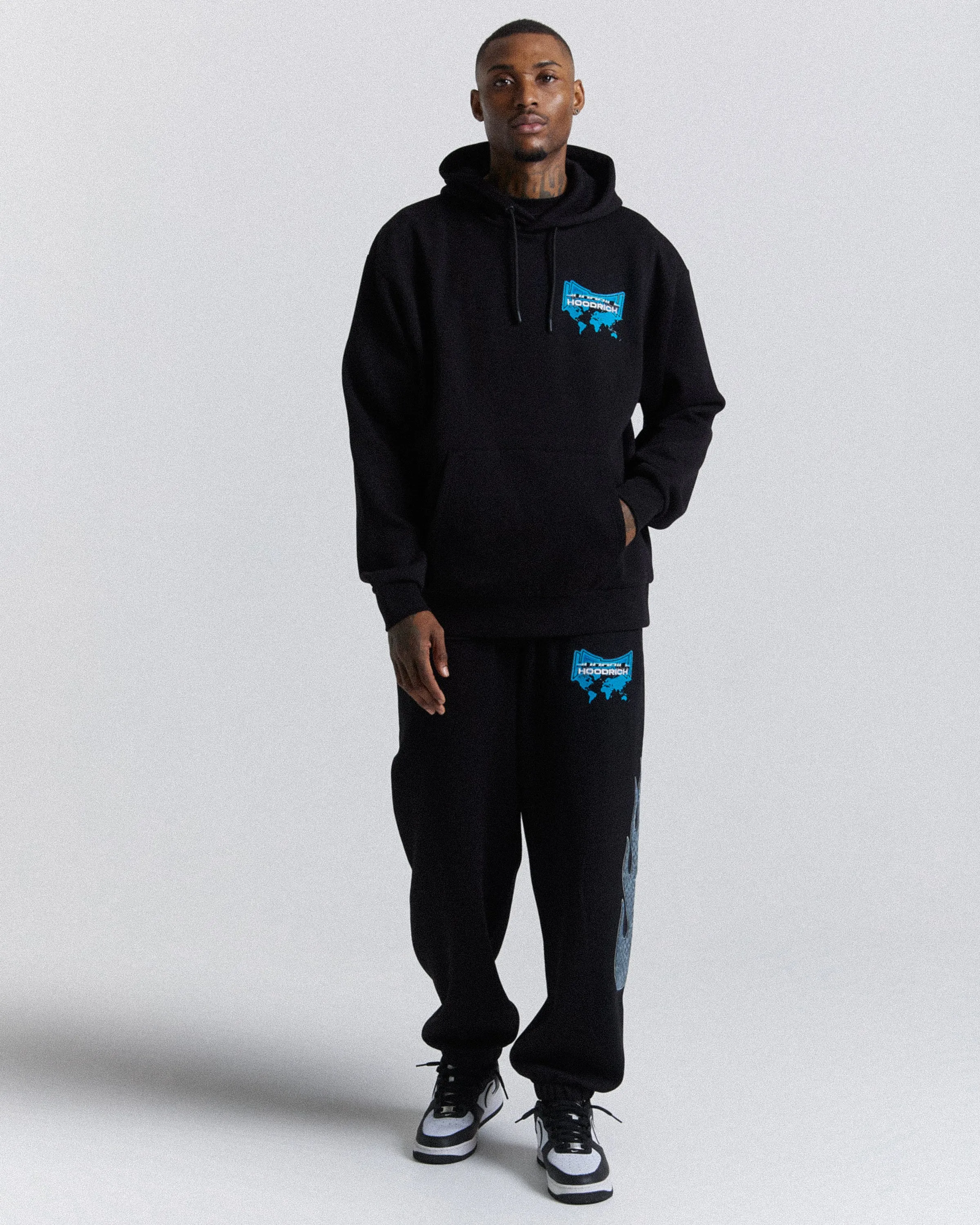 Worldwide Oversized Joggers - Black/White/Blue